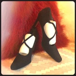 Saks Fifth Avenue Black Neoprene Pump